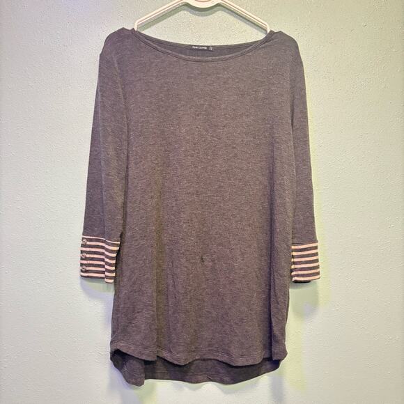 Pink Clover Tops - Pink Clover Relaxed Ribbed Tunic 3/4 Sleeve Gray Tan with Button Detail Size M